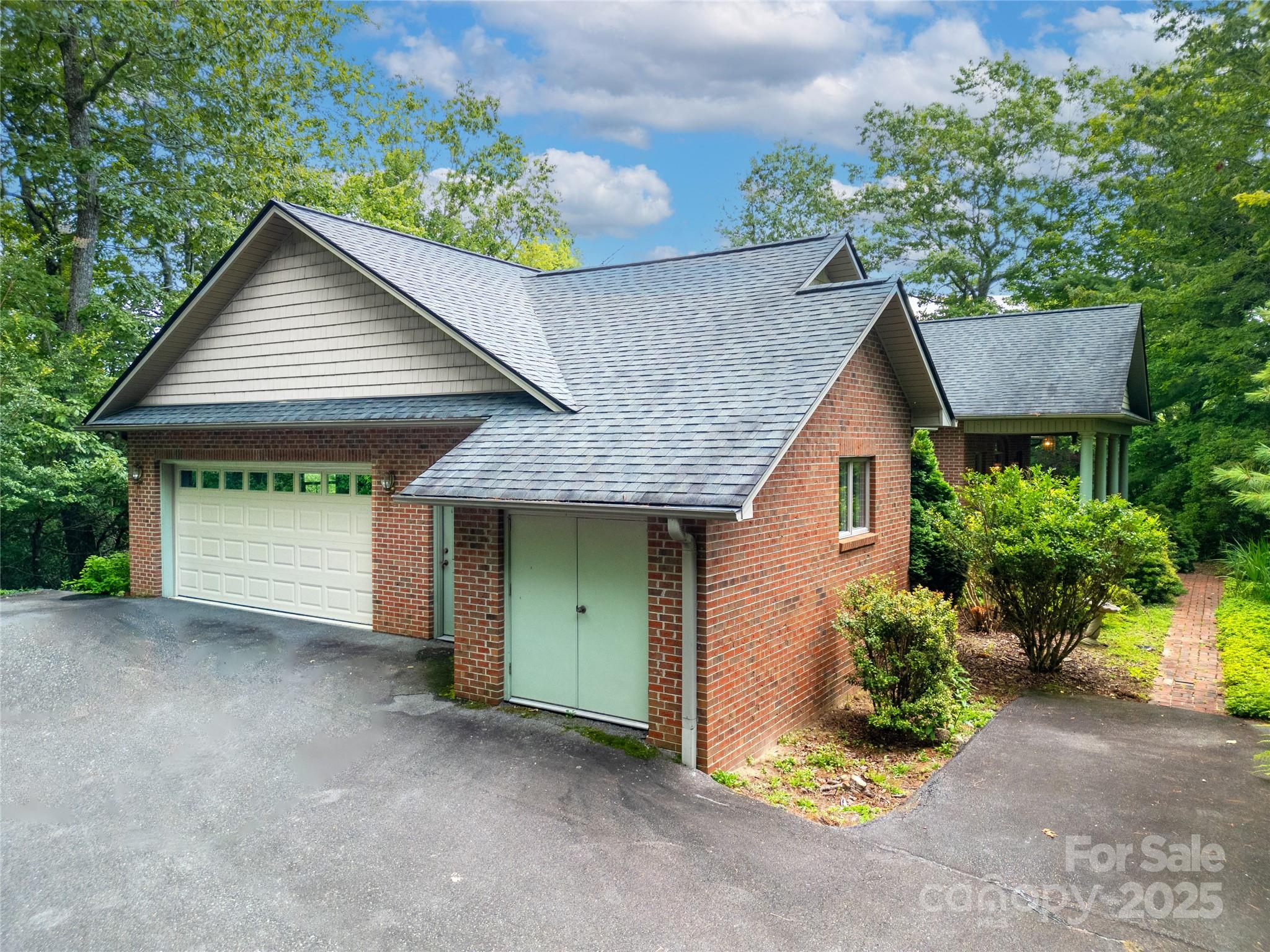 273 Inoli Circle Brevard NC 28712