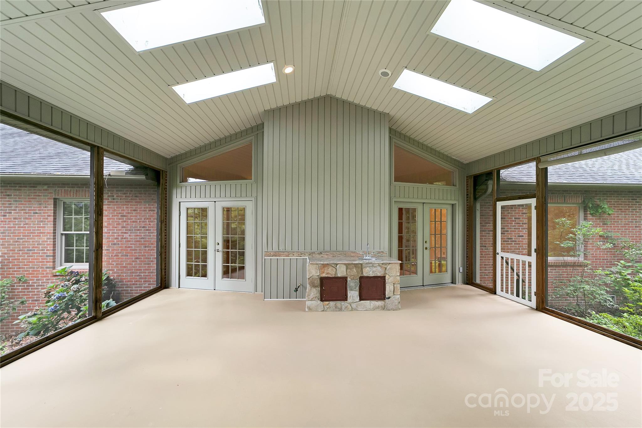 273 Inoli Circle Brevard NC 28712