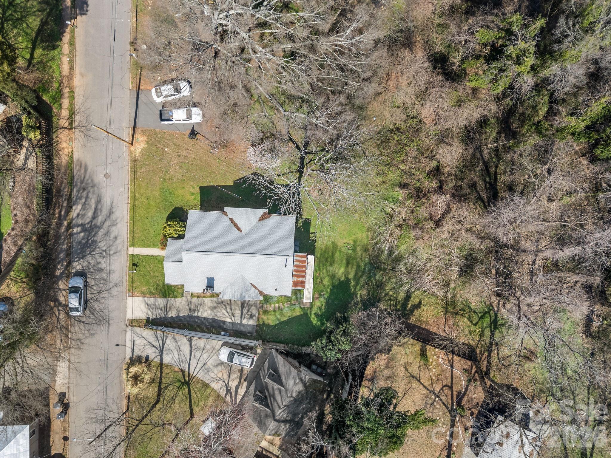 127 S Patterson Street Statesville NC 28677