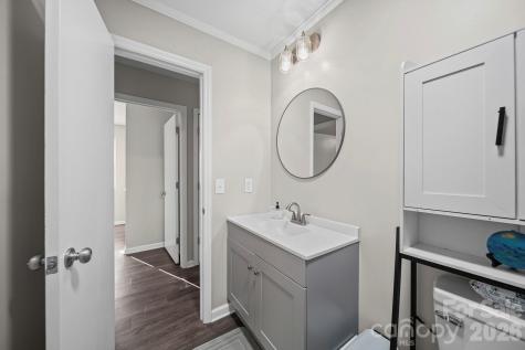 1001 Pine Street Albemarle NC 28001