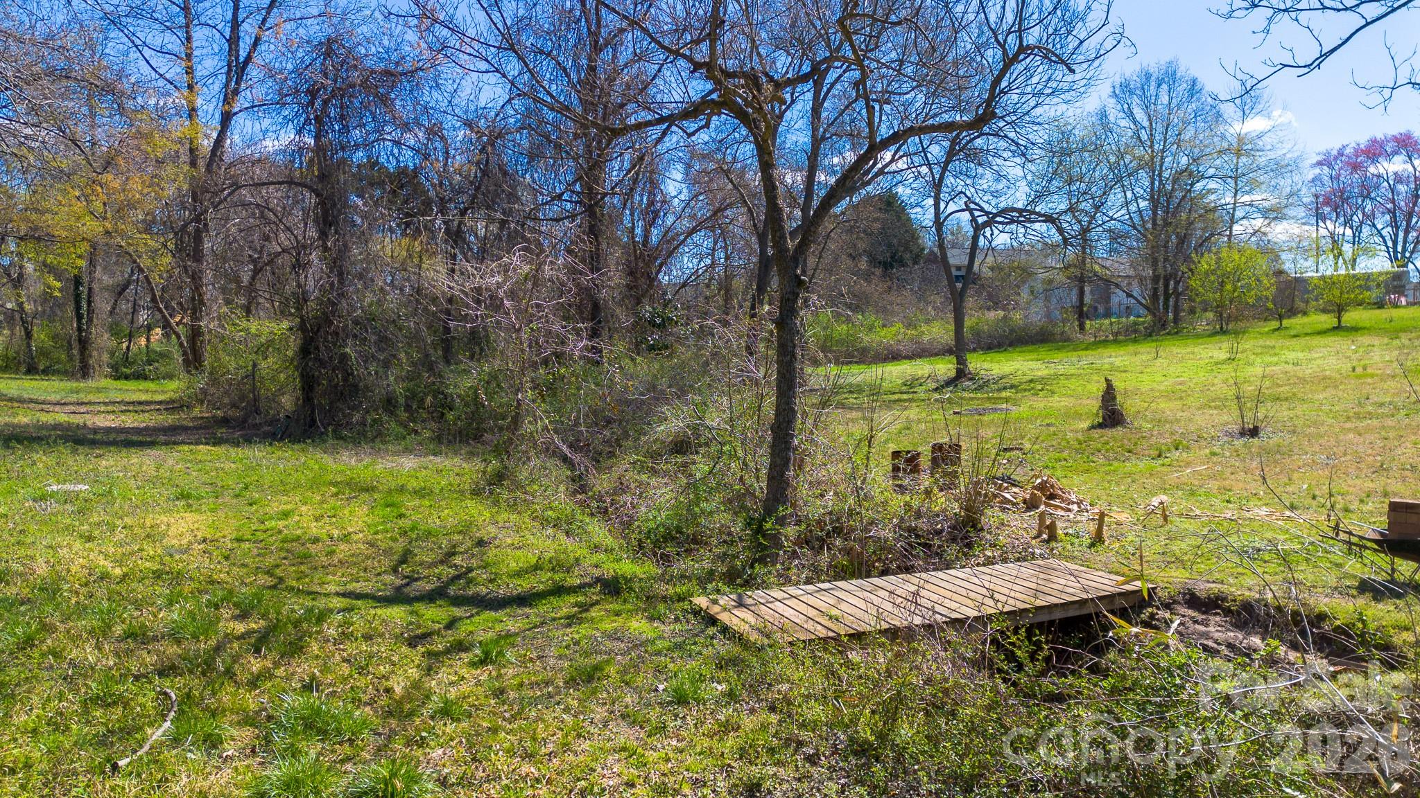 218 W 28th Street Newton NC 28658