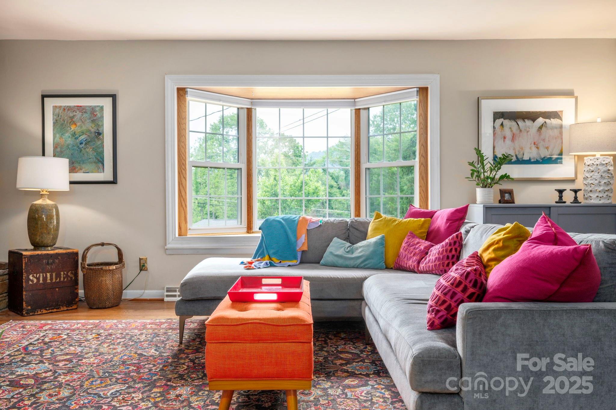 59 Dogwood Grove Asheville NC 28805