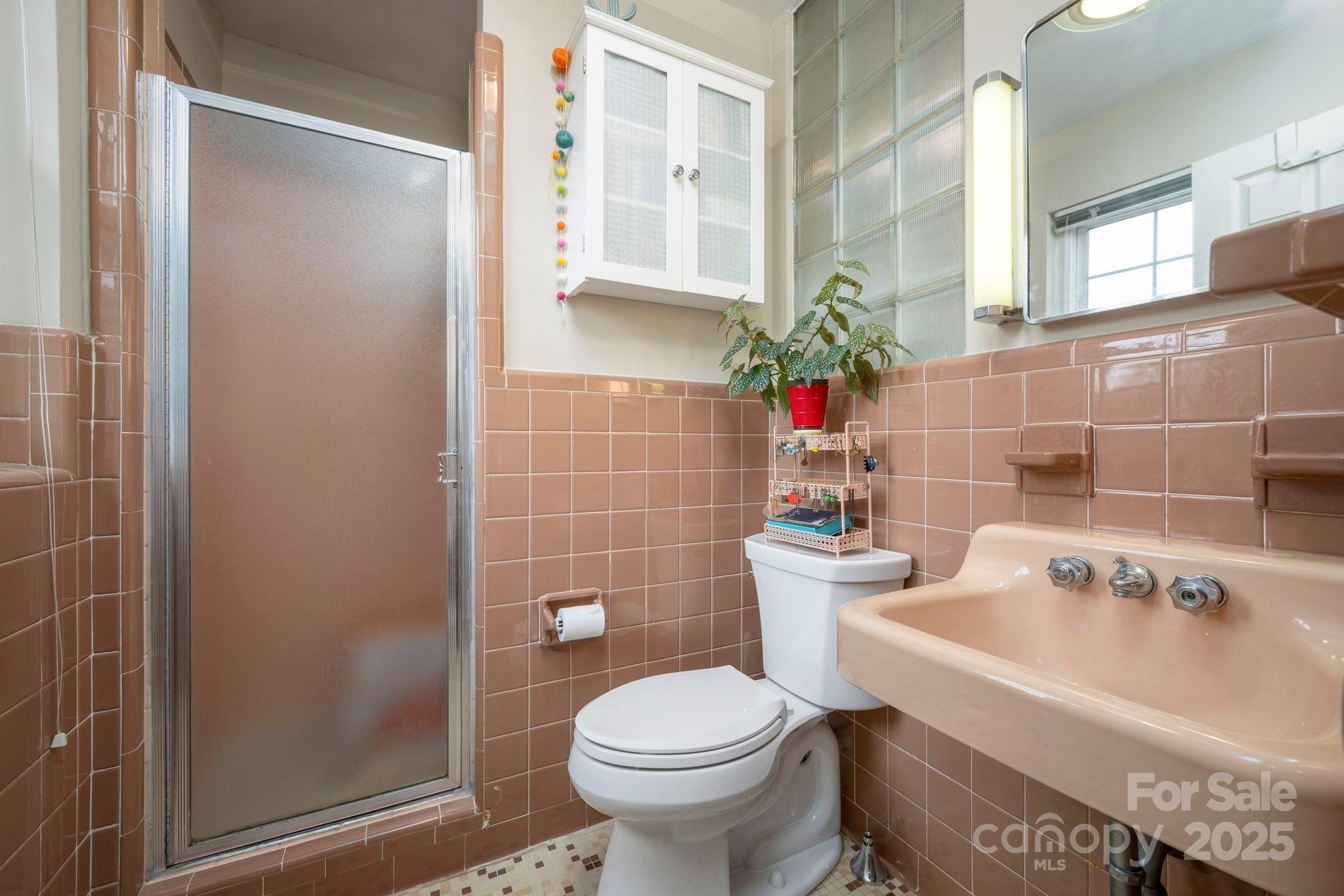 59 Dogwood Grove Asheville NC 28805