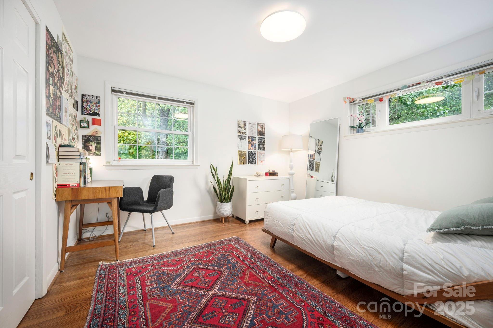 59 Dogwood Grove Asheville NC 28805