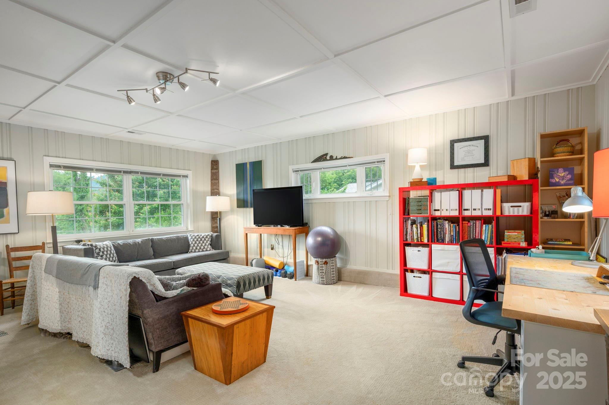 59 Dogwood Grove Asheville NC 28805