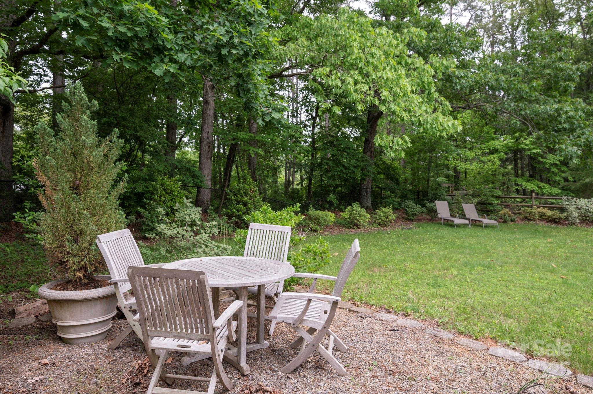 59 Dogwood Grove Asheville NC 28805