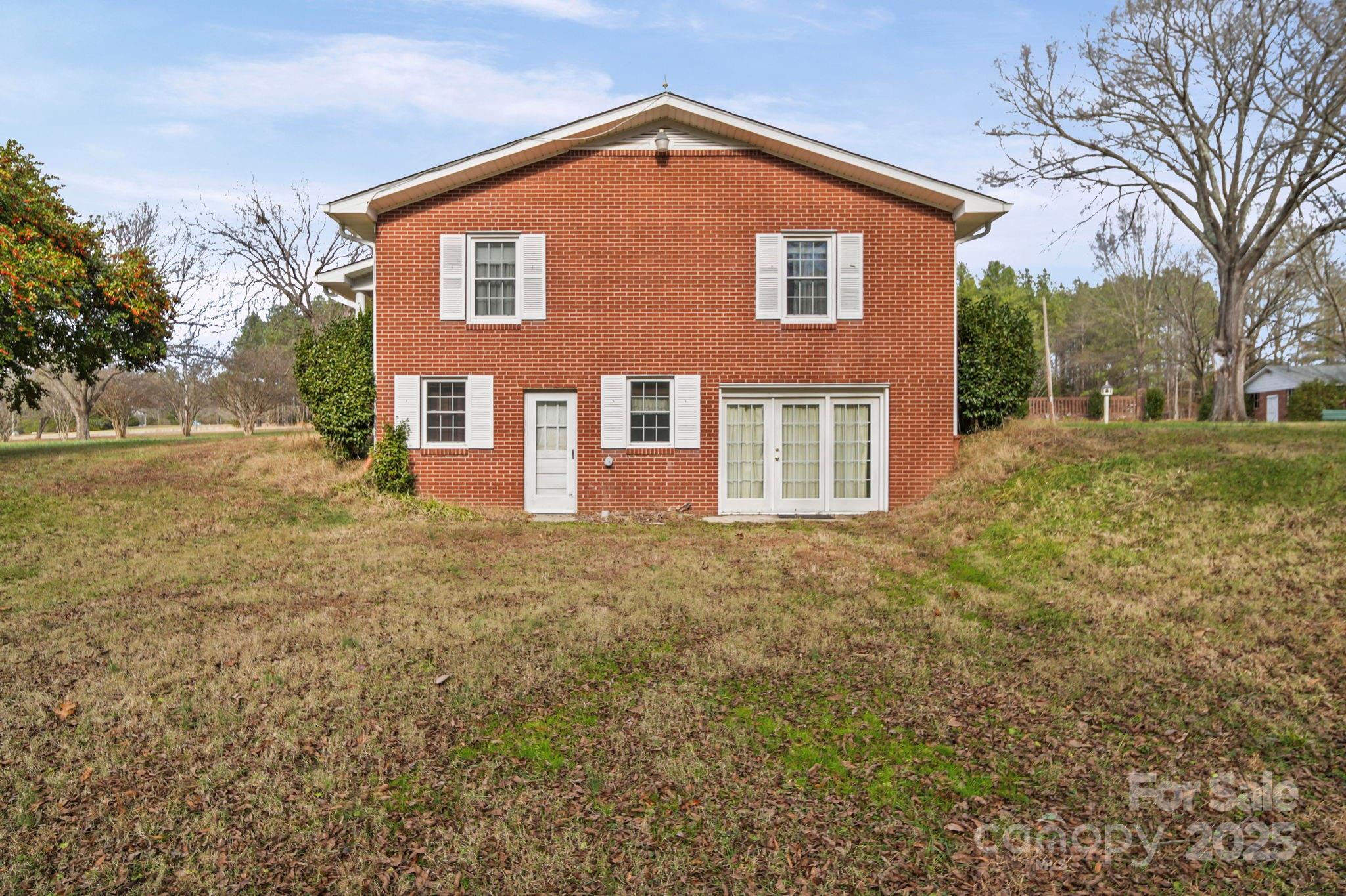 1223 Walker Road Mount Pleasant NC 28124