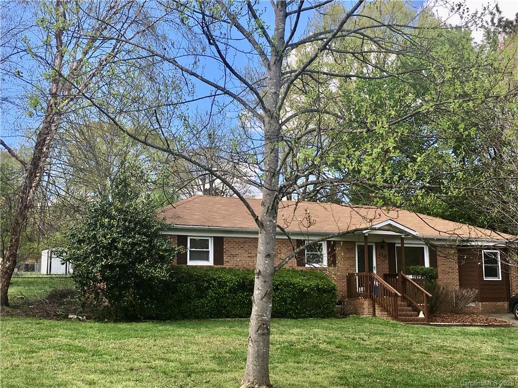 313 Smith Circle Matthews NC 28104