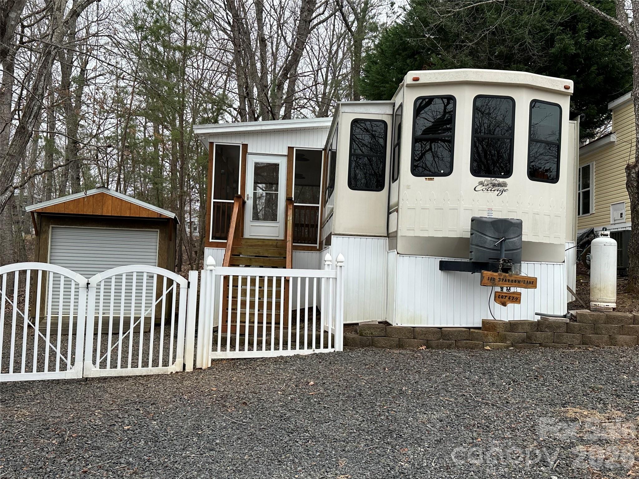112 Sparrow Lane New London NC 28127