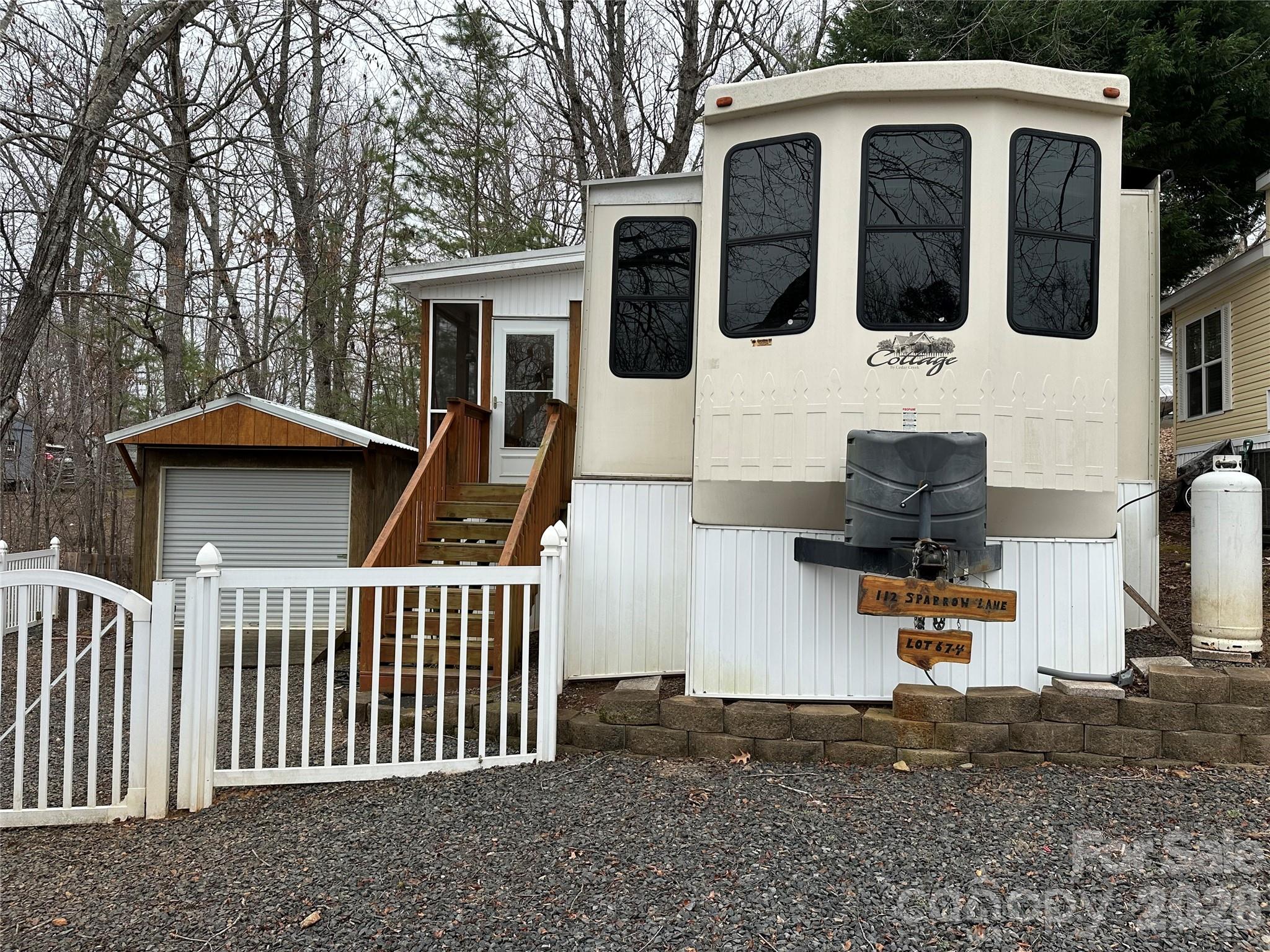 112 Sparrow Lane New London NC 28127