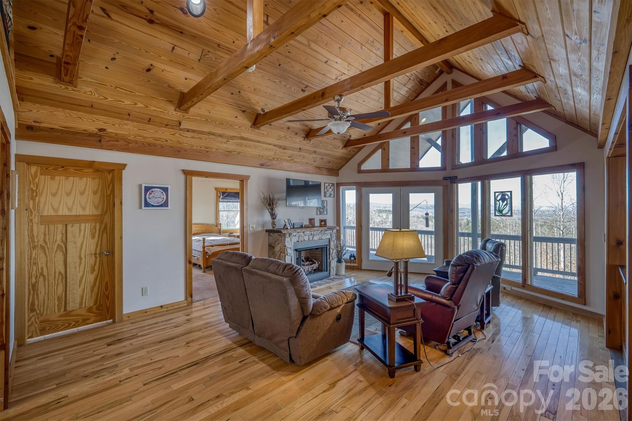 2262 Grandview Peaks Drive Nebo NC 28761