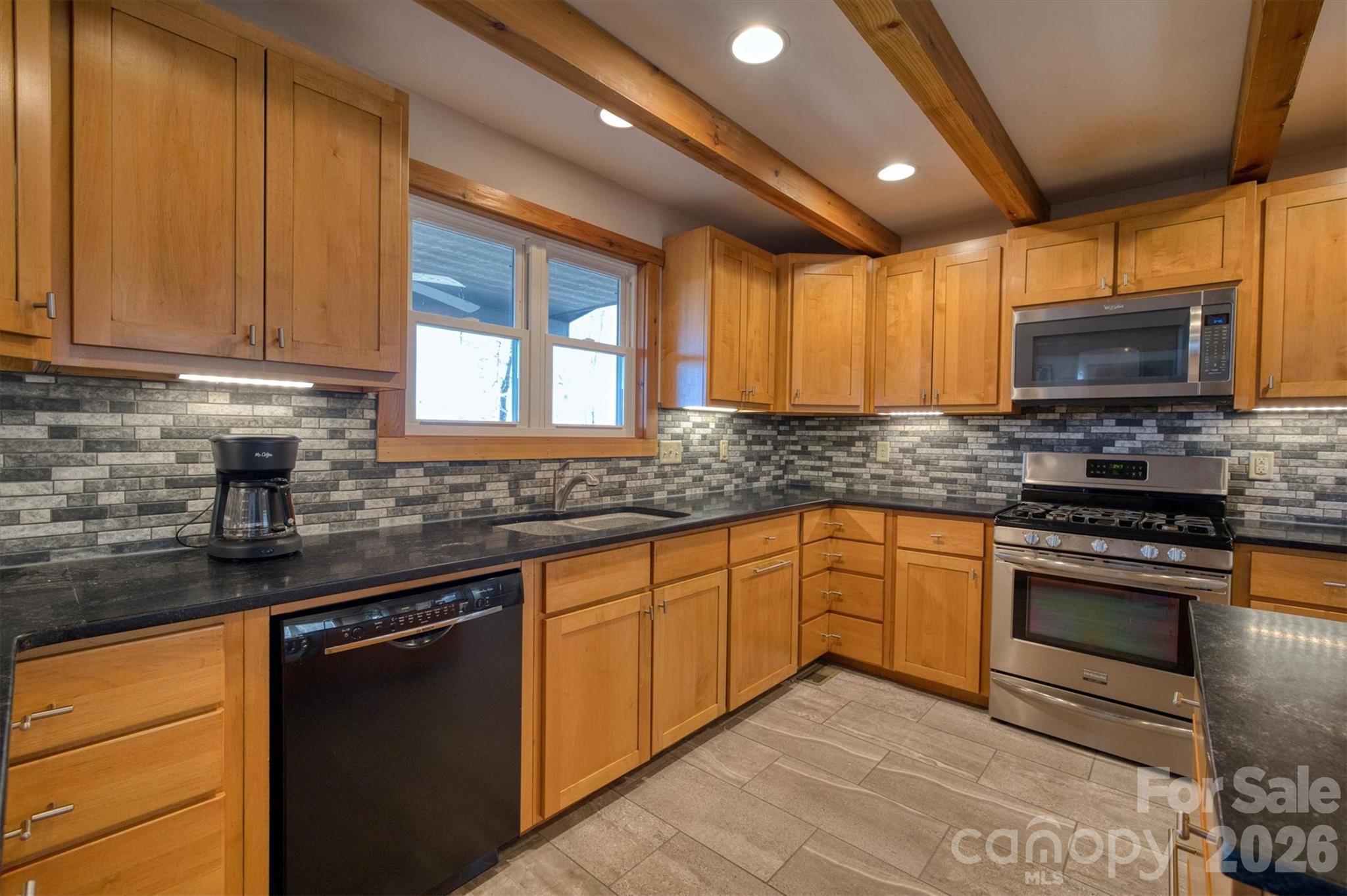 2262 Grandview Peaks Drive Nebo NC 28761