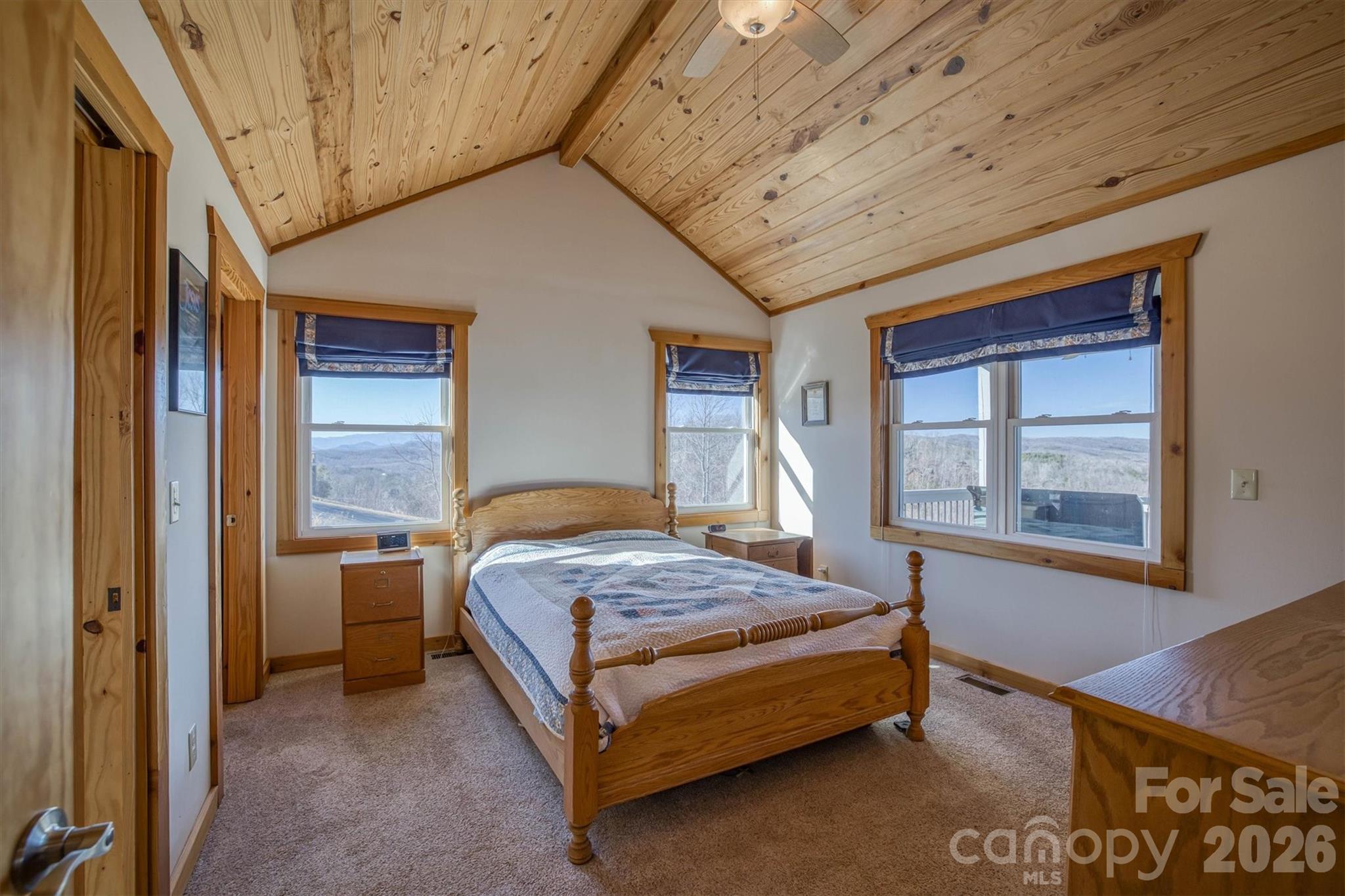 2262 Grandview Peaks Drive Nebo NC 28761