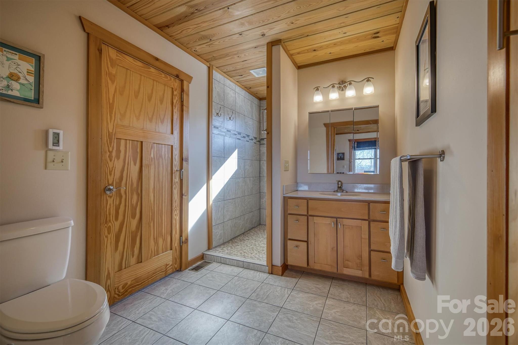 2262 Grandview Peaks Drive Nebo NC 28761