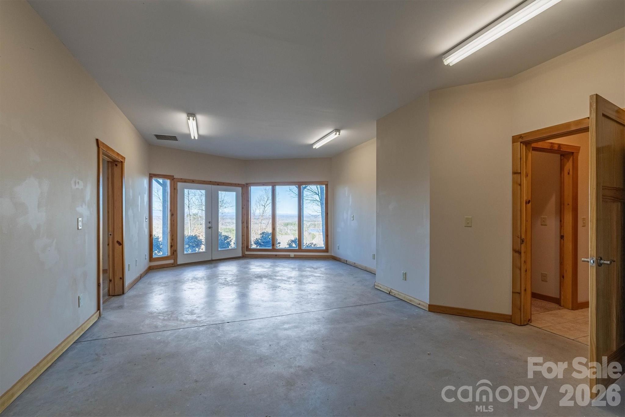 2262 Grandview Peaks Drive Nebo NC 28761