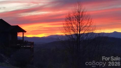 2262 Grandview Peaks Drive Nebo NC 28761