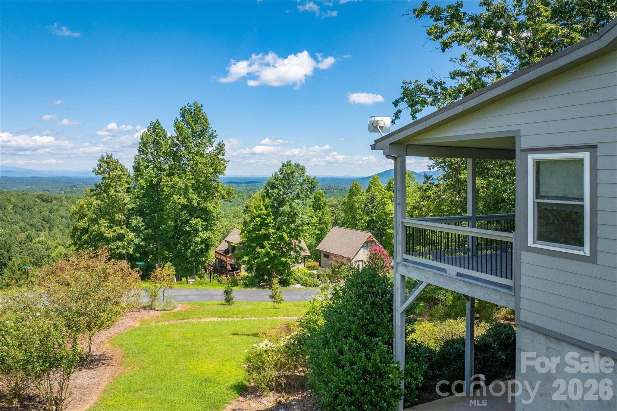 2262 Grandview Peaks Drive Nebo NC 28761