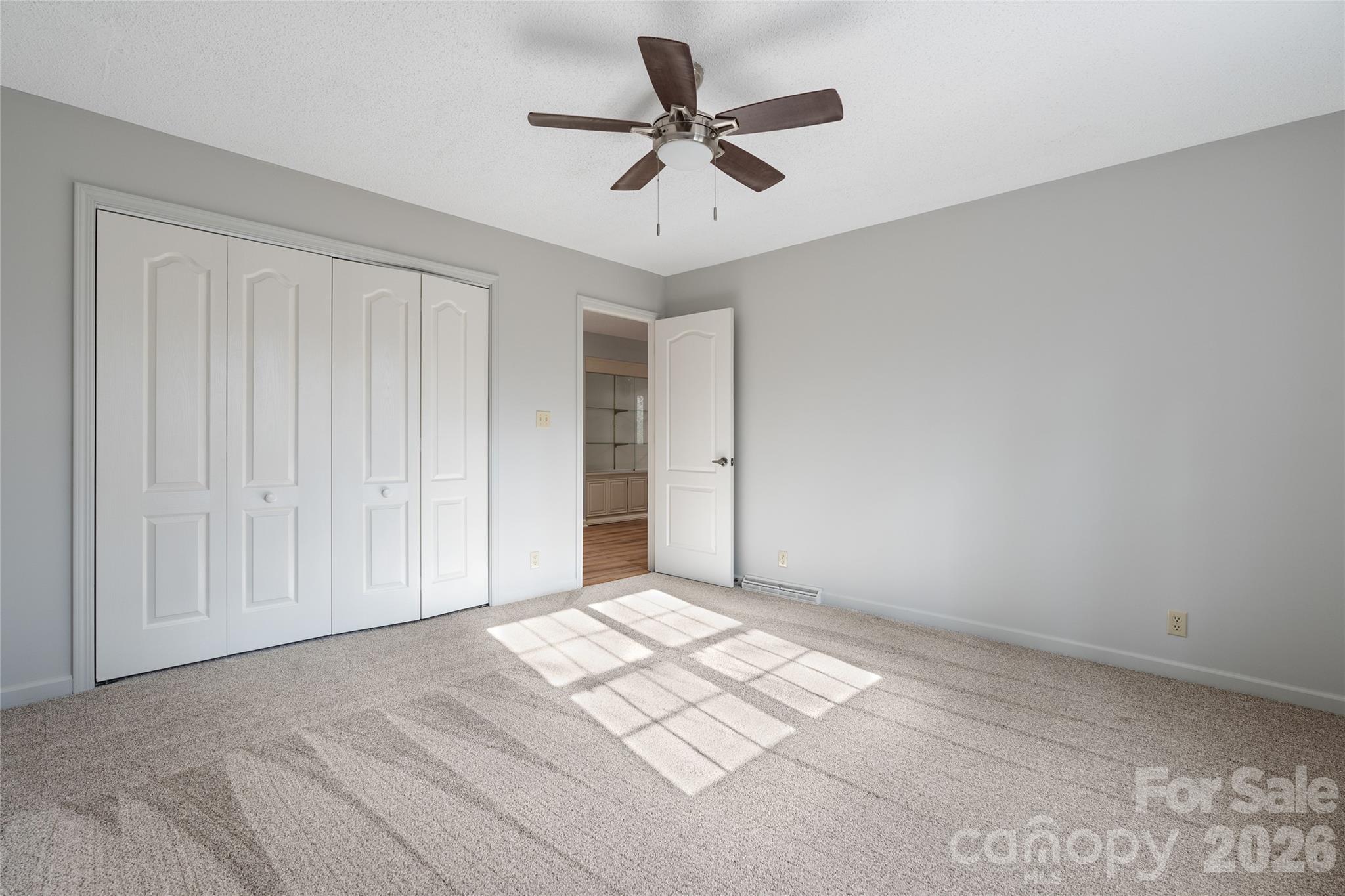 177 Country Road Brevard NC 28712