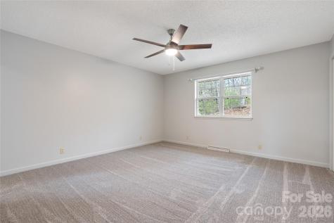 177 Country Road Brevard NC 28712