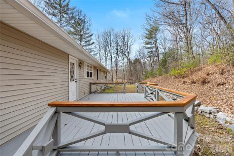 177 Country Road Brevard NC 28712