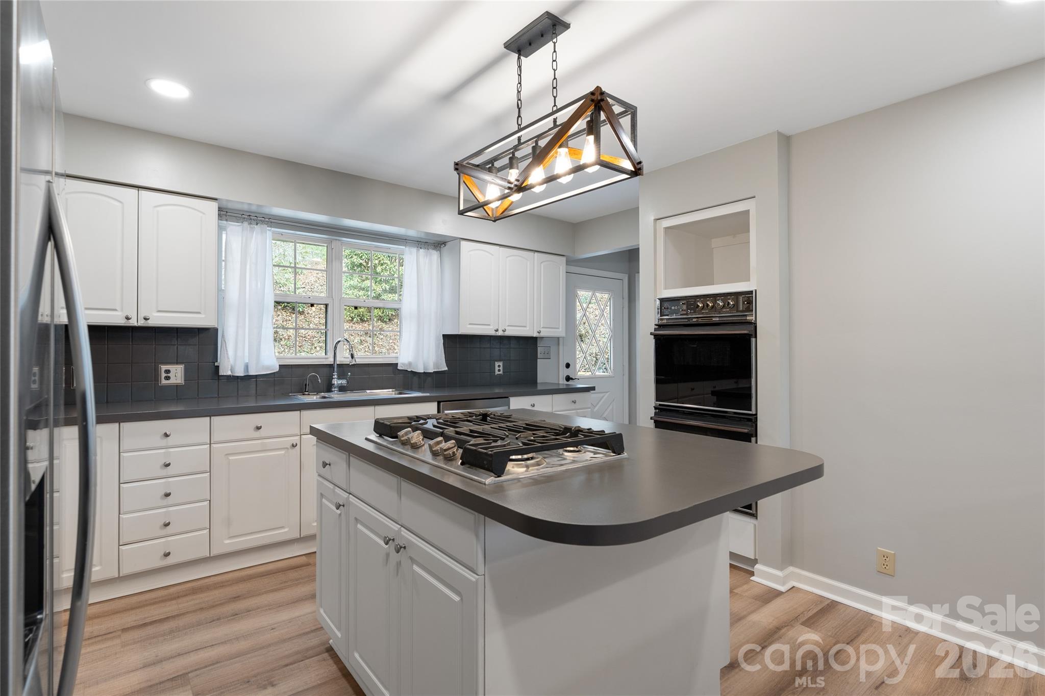 177 Country Road Brevard NC 28712