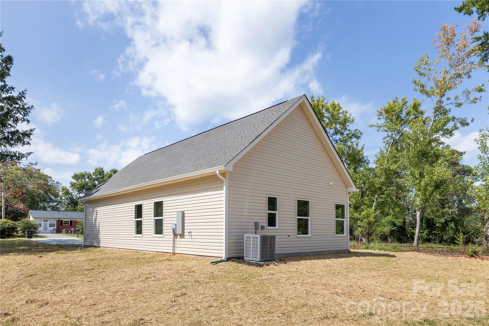 6625 Tracy Avenue Charlotte NC 28214