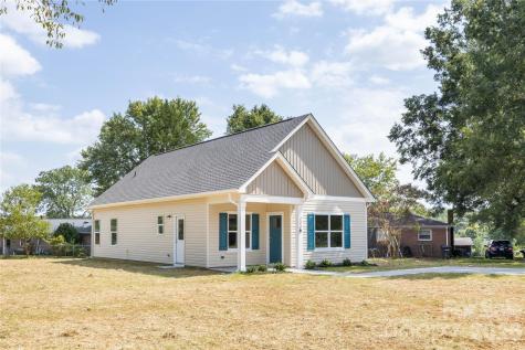 6625 Tracy Avenue Charlotte NC 28214