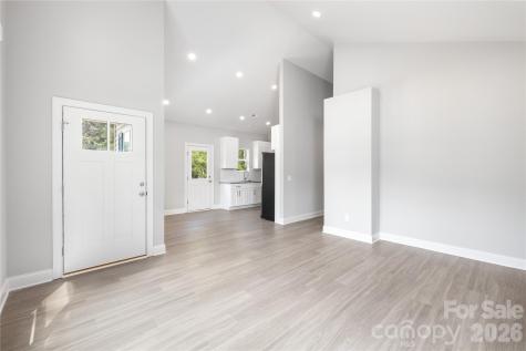 6625 Tracy Avenue Charlotte NC 28214