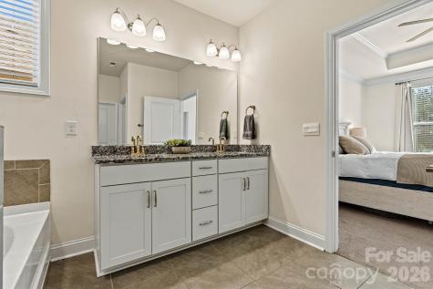 4222 Millstream Road Denver NC 28037