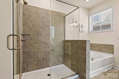 4222 Millstream Road Denver NC 28037