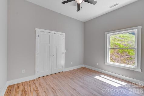 139 Northbend Drive Asheville NC 28804