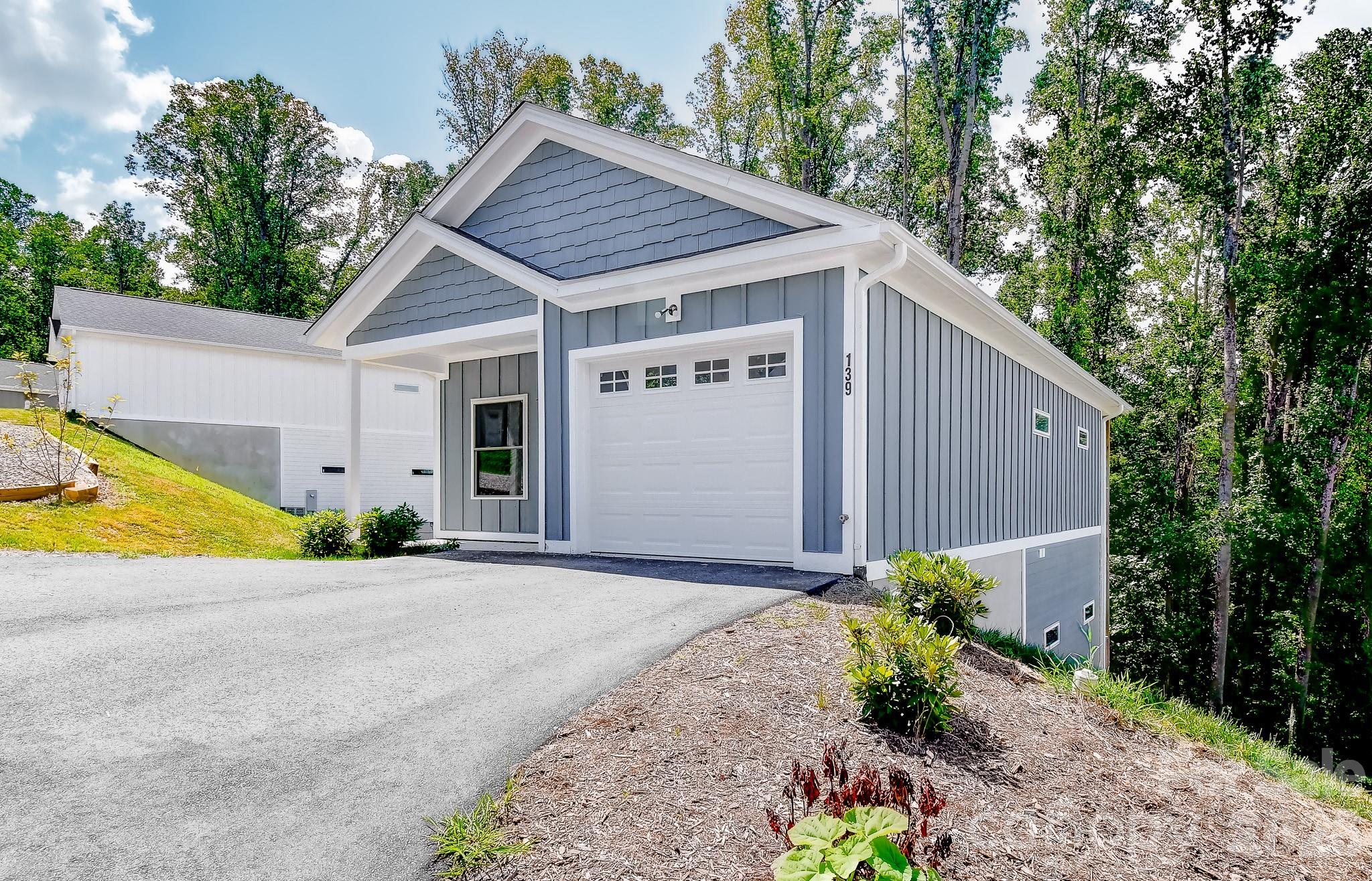 139 Northbend Drive Asheville NC 28804