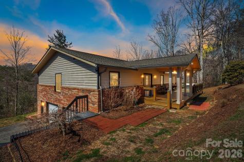 4 Lynnette Drive Fairview NC 28730