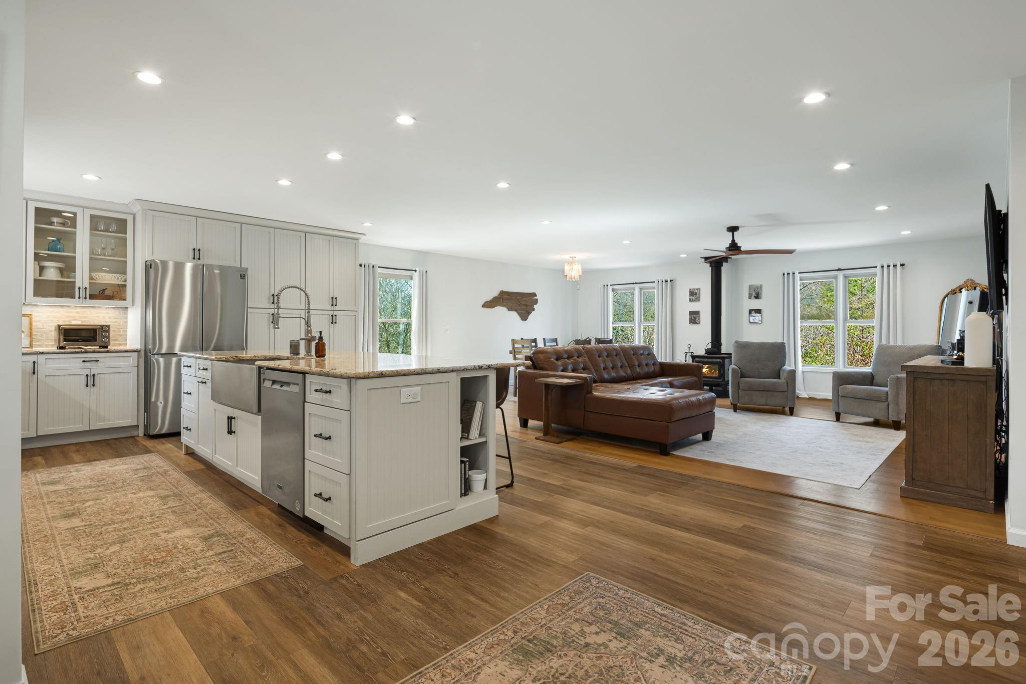 4 Lynnette Drive Fairview NC 28730