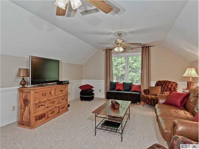 9416 Sardis Glen Drive Matthews NC 28105