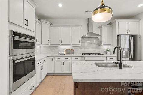 3808 Dahlia Drive Harrisburg NC 28075