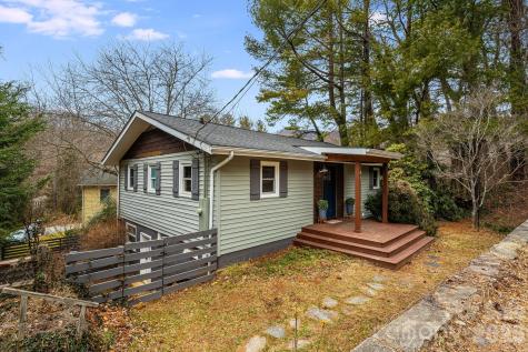 61 White Dogwood Lane Lake Junaluska NC 28745