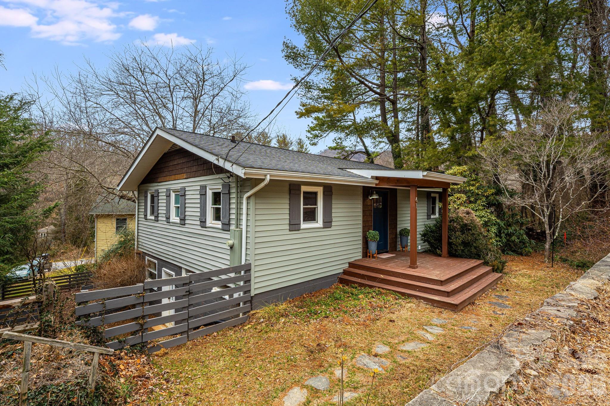 61 White Dogwood Lane Lake Junaluska NC 28745