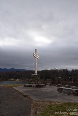 61 White Dogwood Lane Lake Junaluska NC 28745