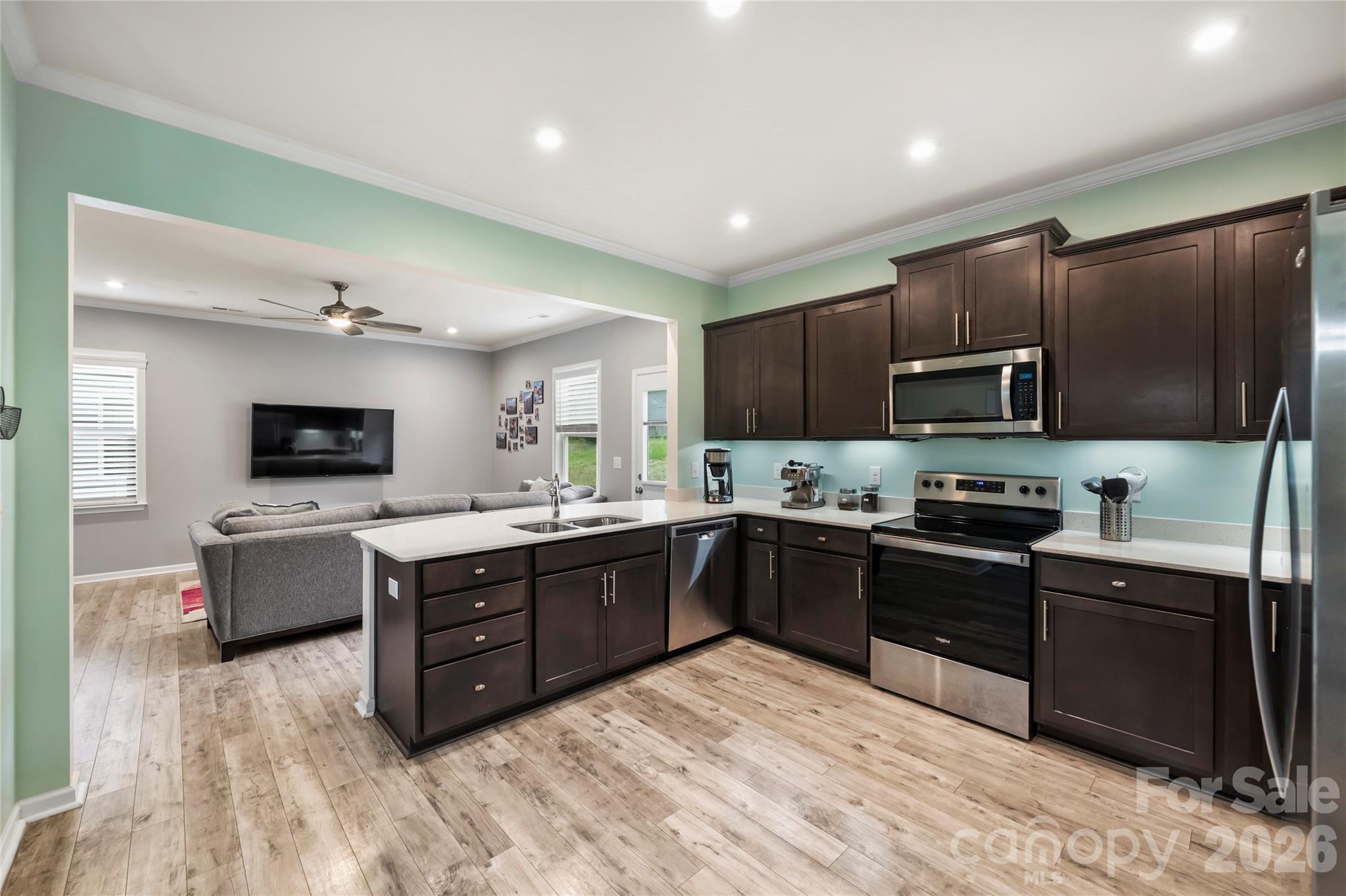 1530 Starmount Cove Lane Charlotte NC 28210