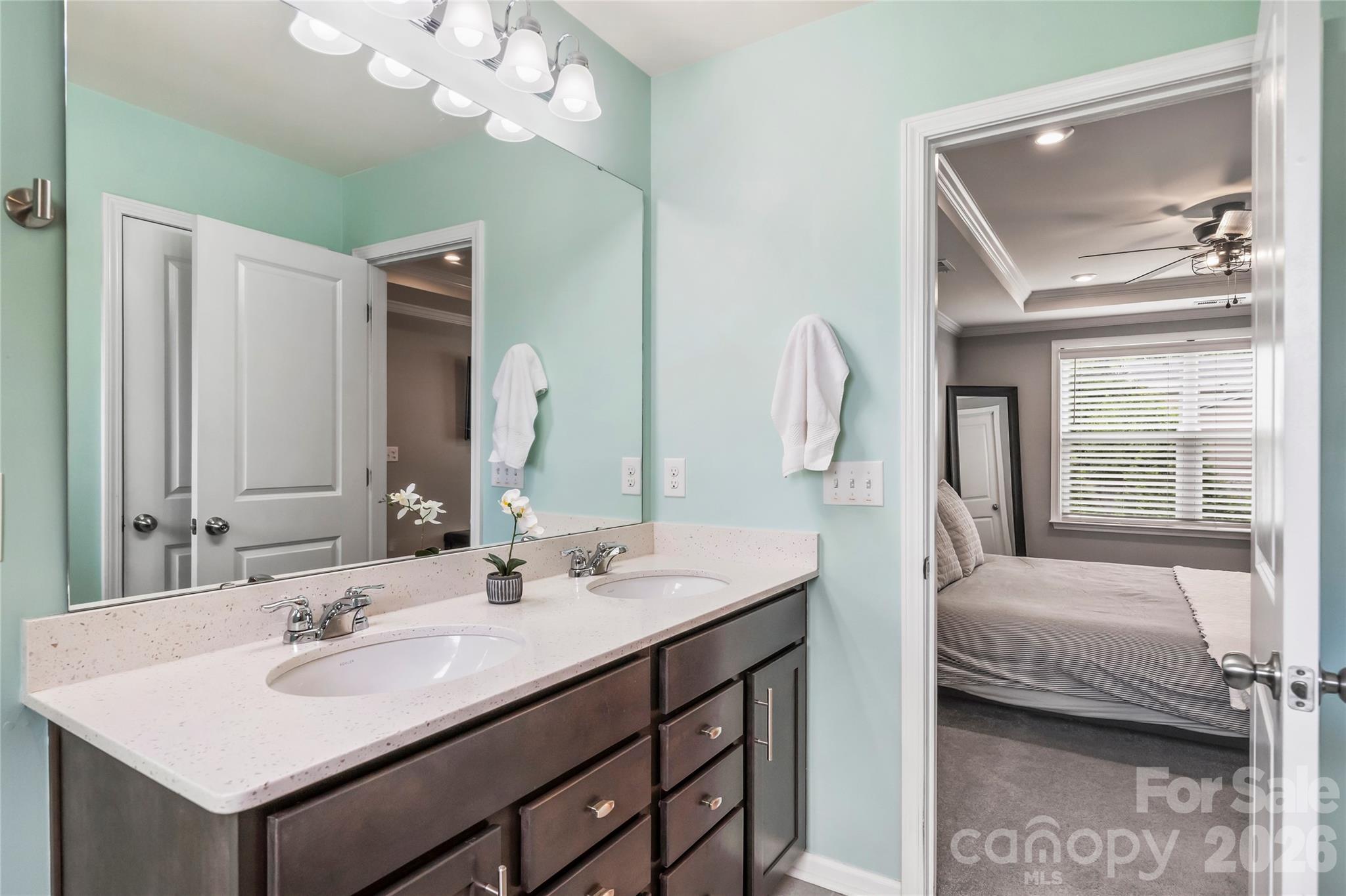1530 Starmount Cove Lane Charlotte NC 28210
