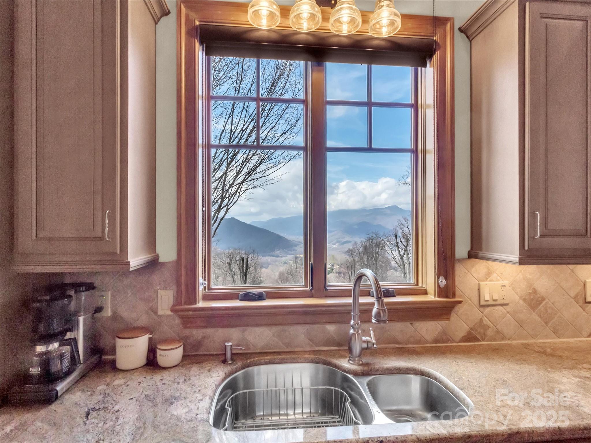 496 Weatherwatch Lane Waynesville NC 28786