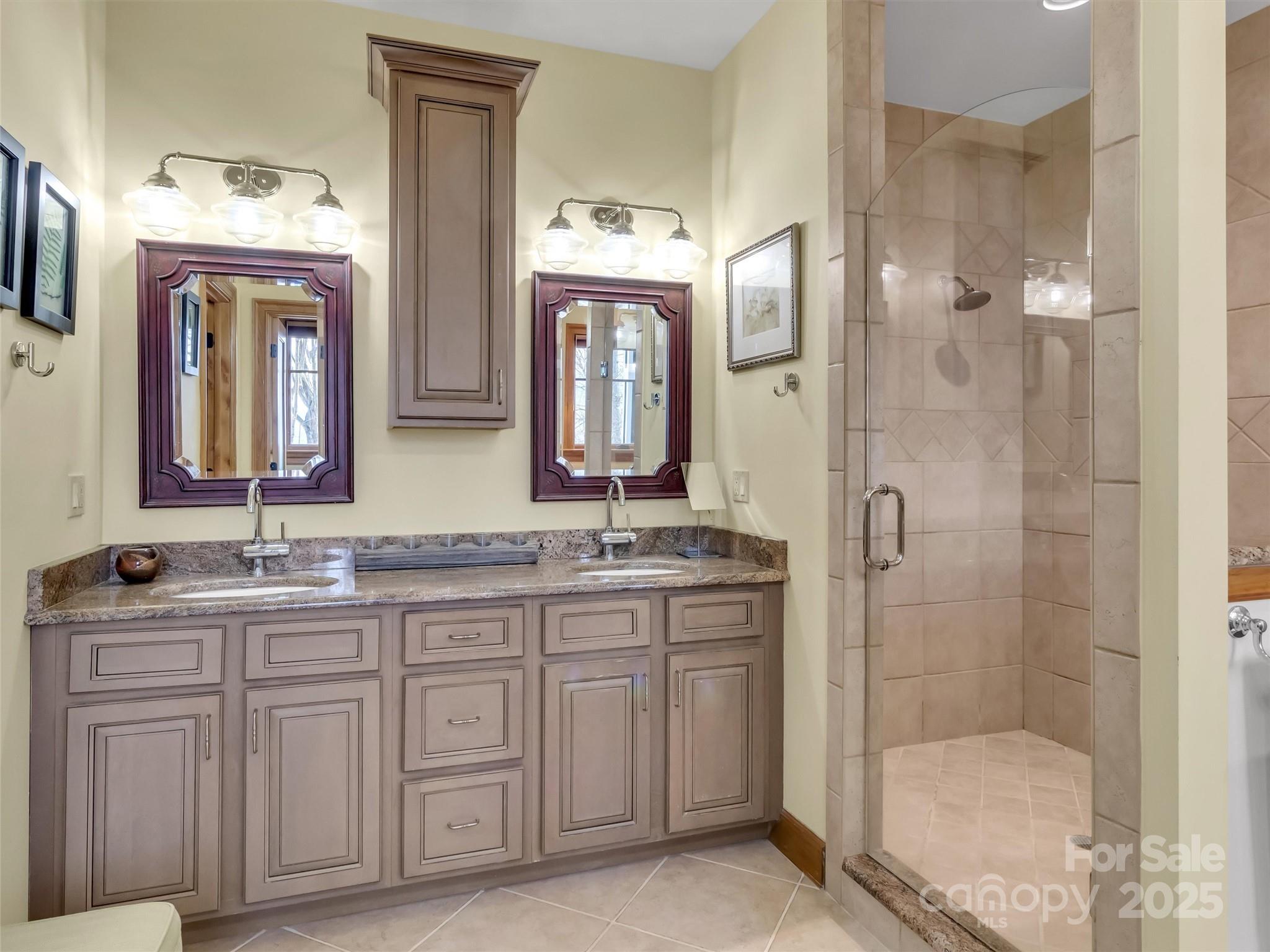 496 Weatherwatch Lane Waynesville NC 28786