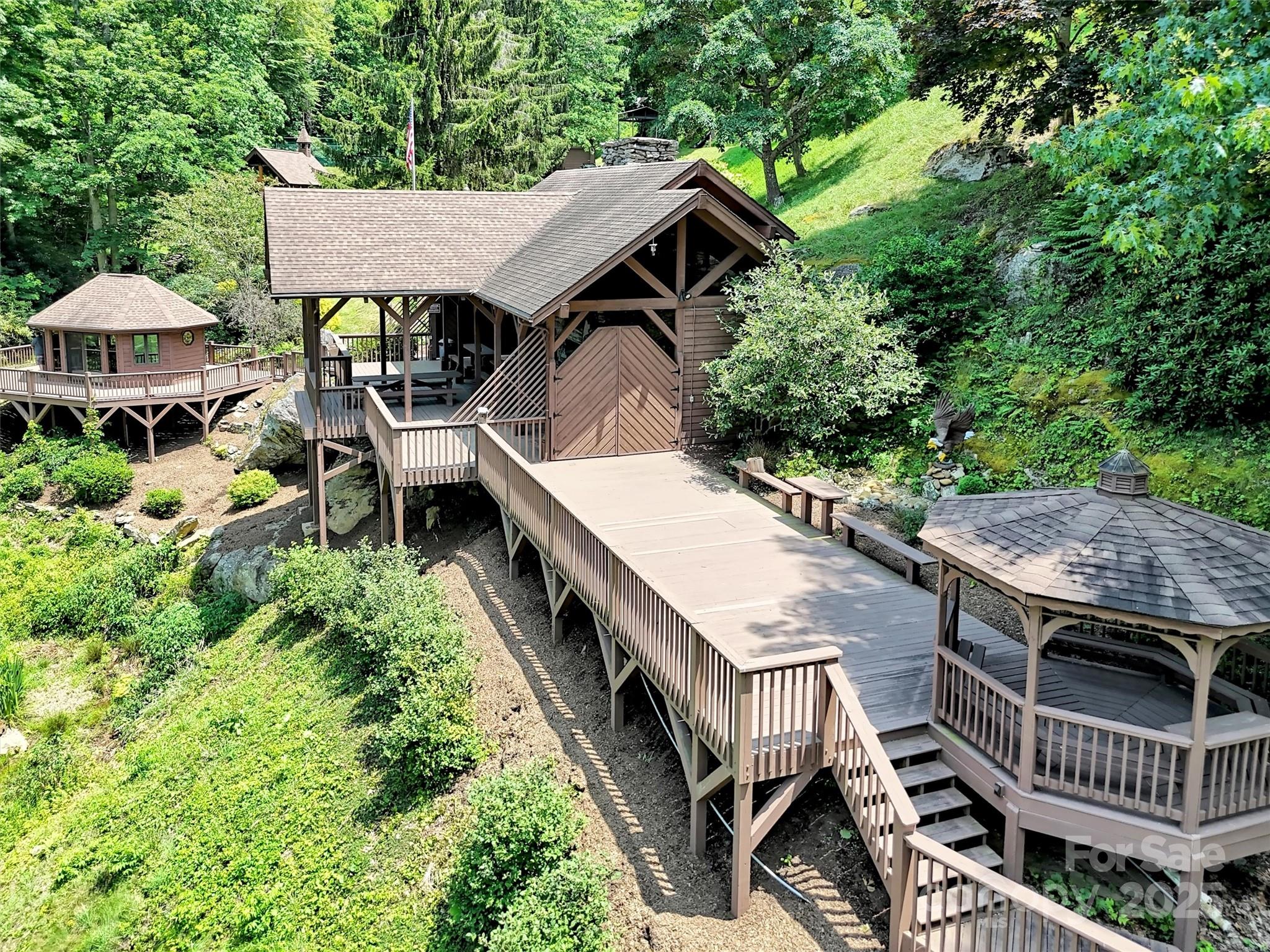 496 Weatherwatch Lane Waynesville NC 28786
