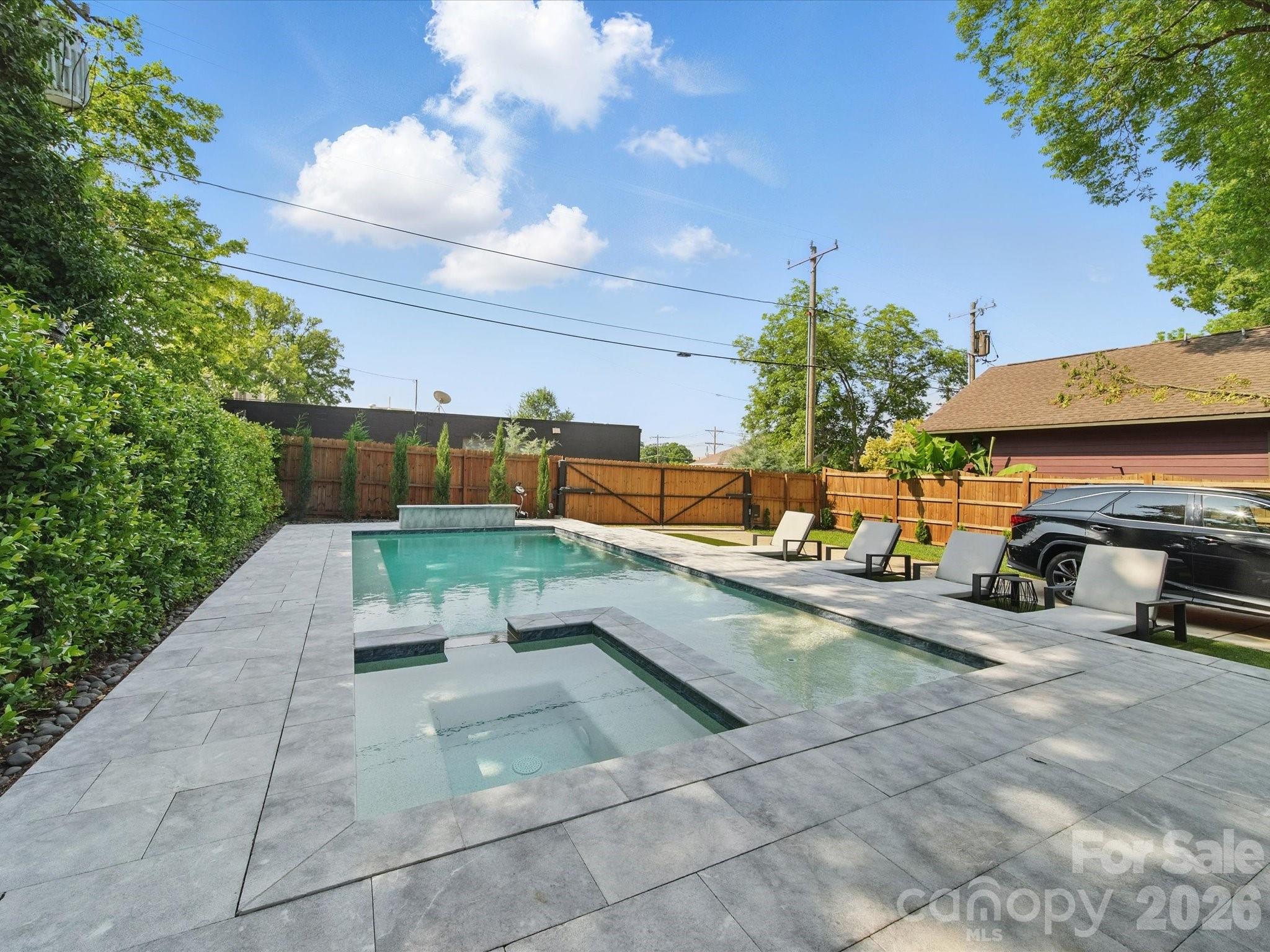 708 Cross Trail Drive Charlotte NC 28204