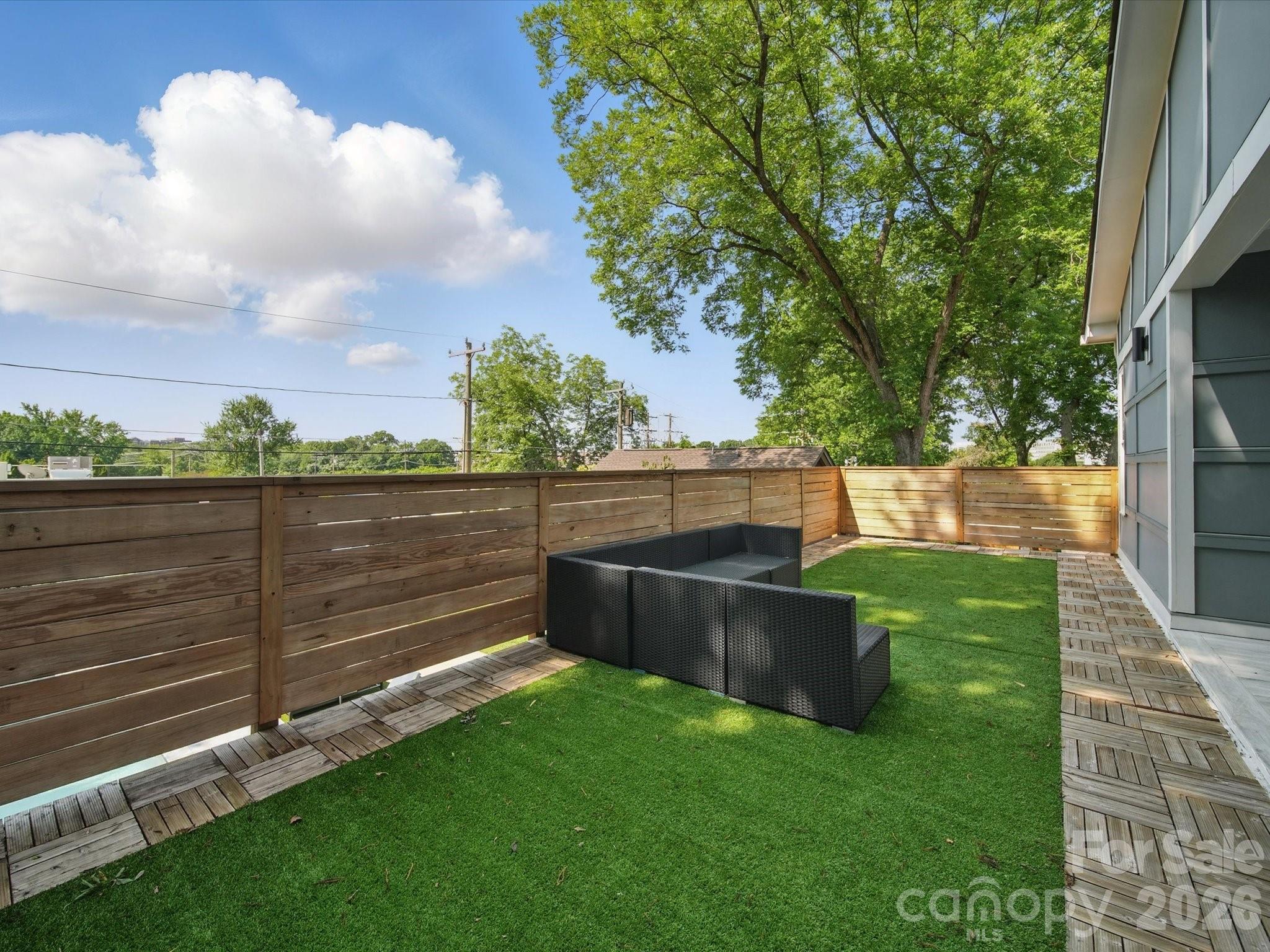 708 Cross Trail Drive Charlotte NC 28204