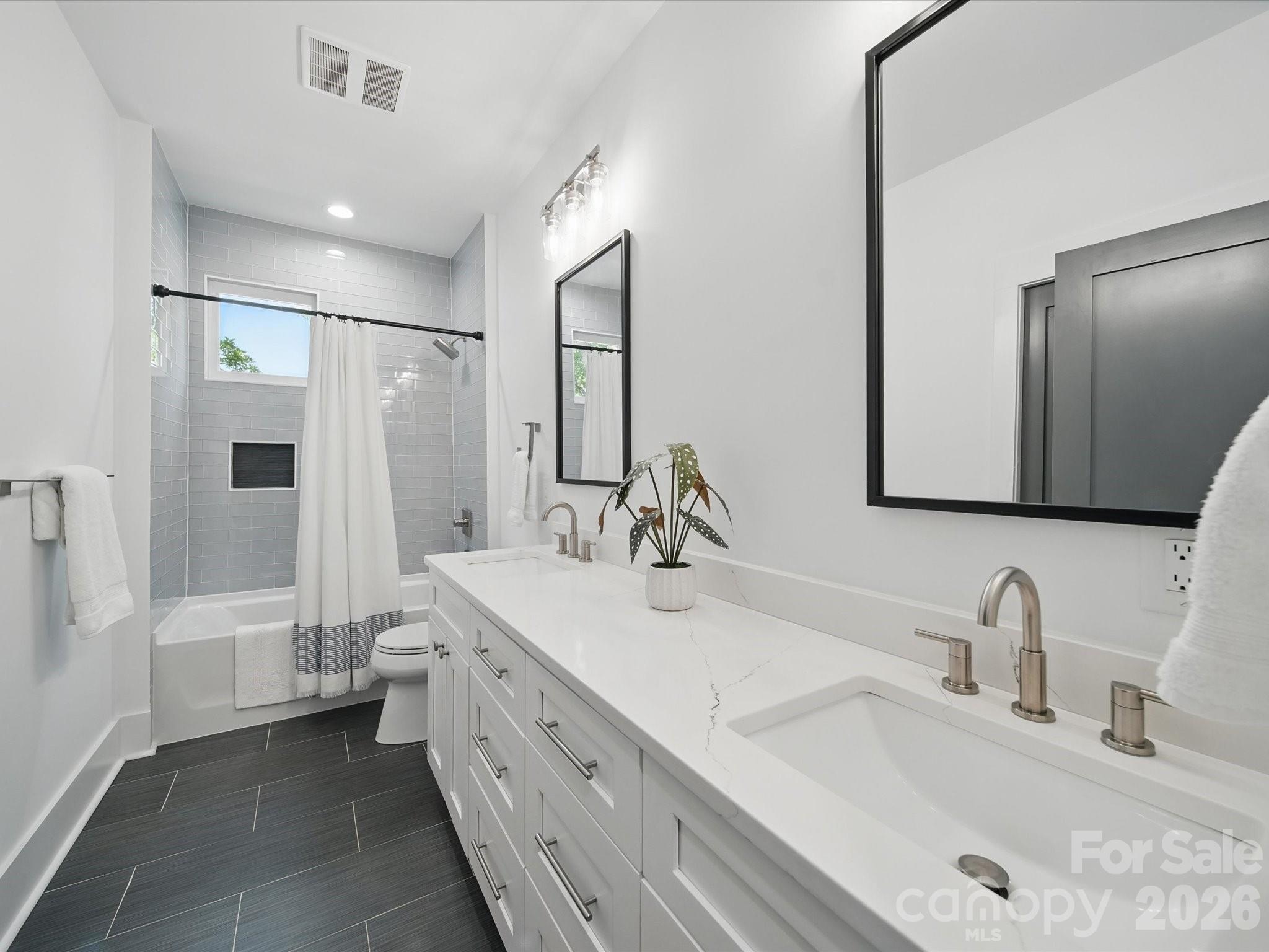 708 Cross Trail Drive Charlotte NC 28204