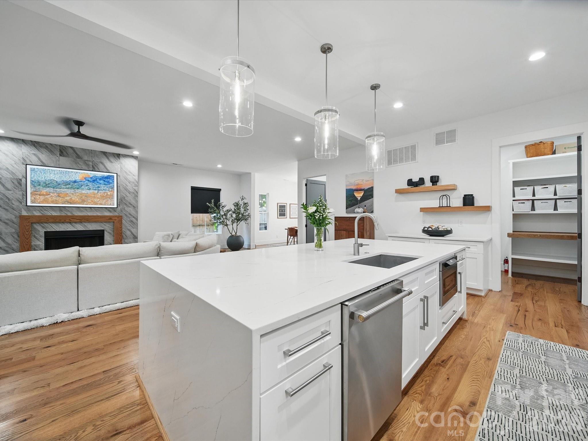 708 Cross Trail Drive Charlotte NC 28204