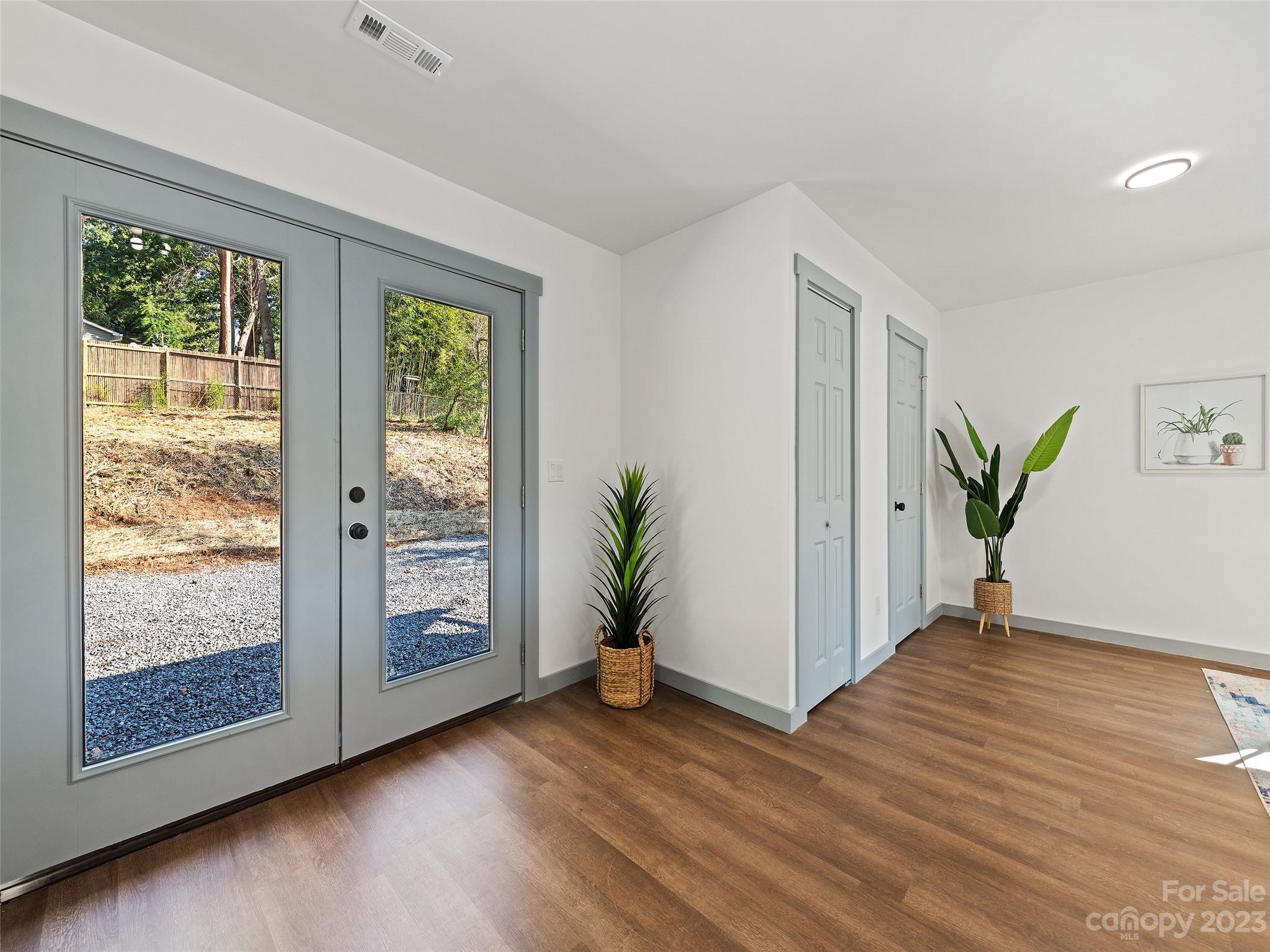 12 Pine Burr Road Asheville NC 28806