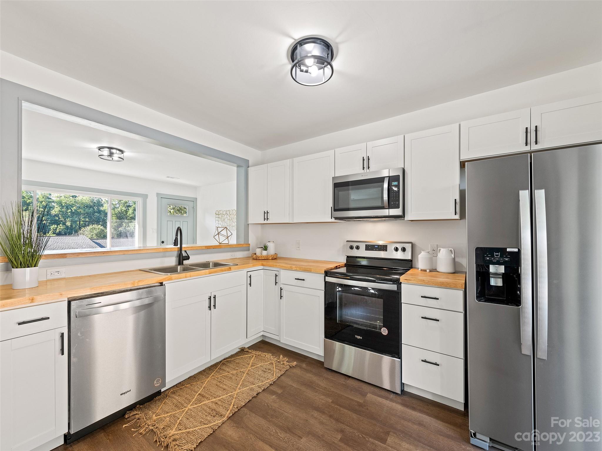 12 Pine Burr Road Asheville NC 28806